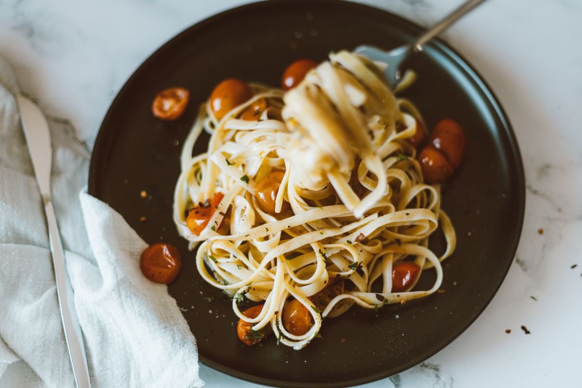 Pasta servida, fotografía temporal de referencia